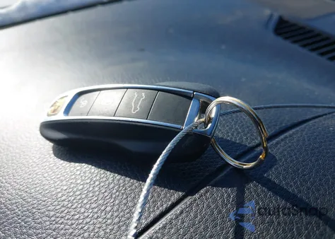 2019 Porsche Cayenne z USA, uszkodzony, nr VIN WP1AA2AY7KDA00718